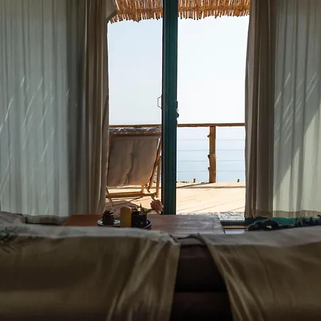 Uzak Spectacular Views In Kabak * 페티예