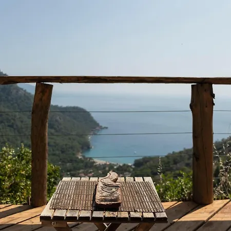 Uzak Spectacular Views In Kabak *