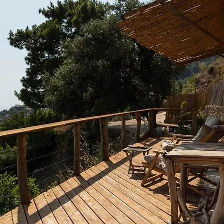 Uzak Spectacular Views In Kabak Daire
